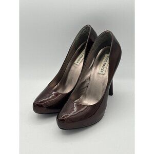 Steve Madden Burgundy Patent Leather Pumps Size 7M High Heel Womens Shoes